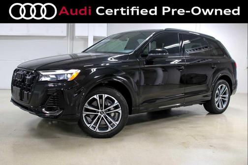 2025 Audi Q7 45 Premium