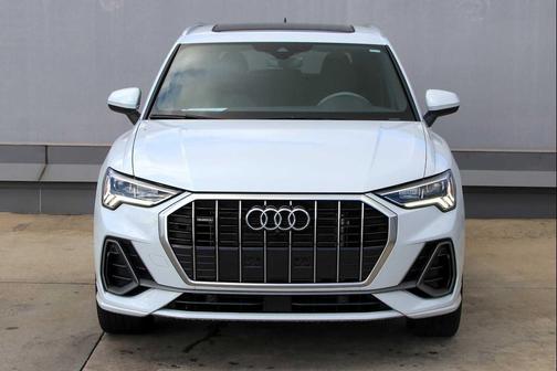 2023 Audi Q3 45 S line Premium Plus