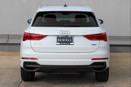 2023 Audi Q3 45 S line Premium Plus