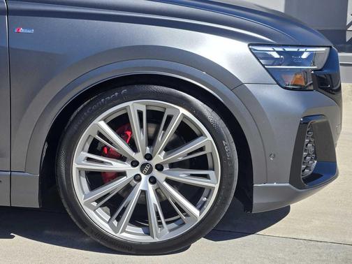 2026 Audi Q8 55 Prestige