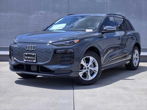 2025 Audi Q6 e-tron Premium