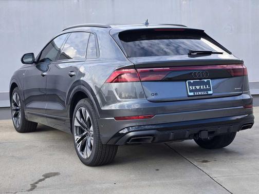 2026 Audi Q8 55 Premium Plus