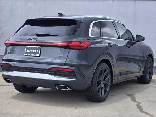 2025 Audi Q5 Prestige