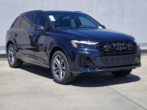 2026 Audi Q7 45 Premium