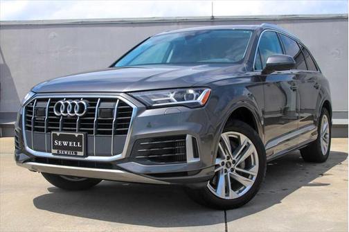 2023 Audi Q7 55 Premium Plus