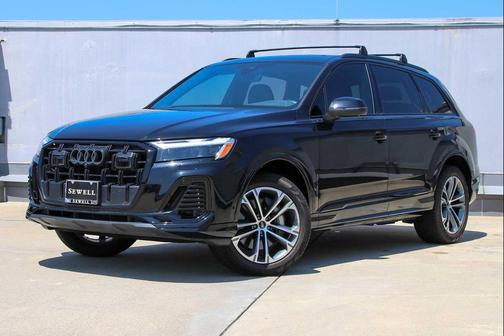 2025 Audi Q7 45 Premium Plus