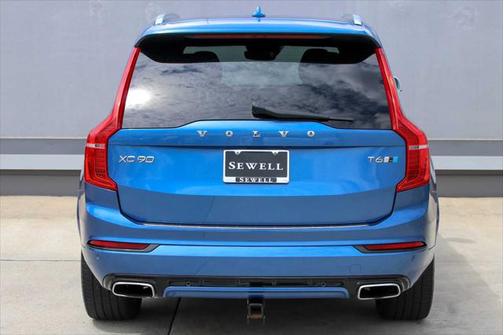 2017 Volvo XC90 T6 R-Design