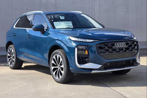 Malpelo Blue Metallic 2026 Audi Q3 TFSI quattro S tronic