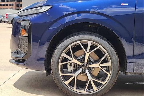 BLUE 2026 Audi Q3 TFSI quattro S tronic