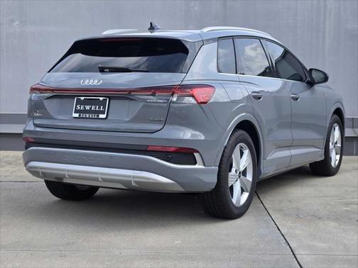 2025 Audi Q4 e-tron Premium Plus 55 quattro