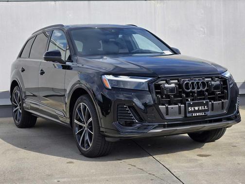 2026 Audi Q7 45 Premium Plus