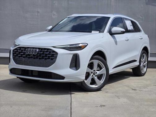 2025 Audi Q5 Premium Plus