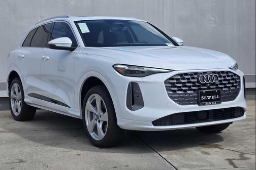 2026 Audi Q5 Premium Plus TFSI quattro S tronic