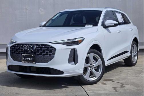 2026 Audi Q5 Premium Plus TFSI quattro S tronic