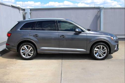 2020 Audi Q7 45 Premium