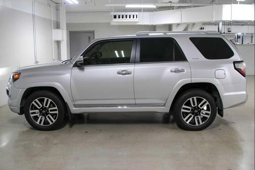 Classic Silver Metallic 2022 Toyota 4Runner Limited