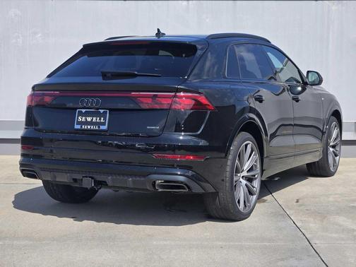 2026 Audi Q8 55 Prestige