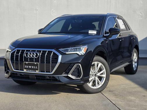 2025 Audi Q3 Premium 45 TFSI S line quattro Tiptronic