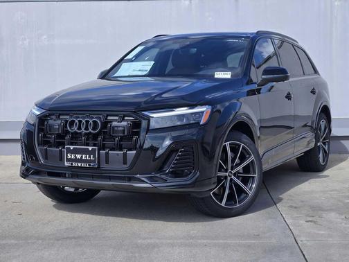 2026 Audi Q7 45 Premium Plus