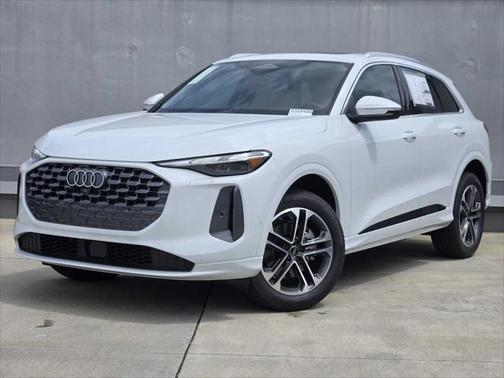 2025 Audi Q5 Premium