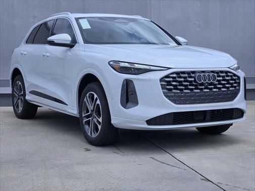 2025 Audi Q5 Premium