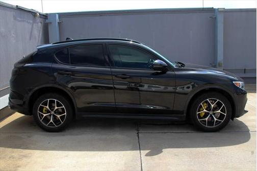 2019 Alfa Romeo Stelvio Ti