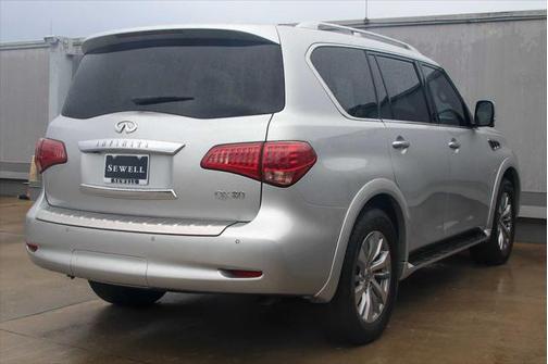 2017 INFINITI QX80 Base