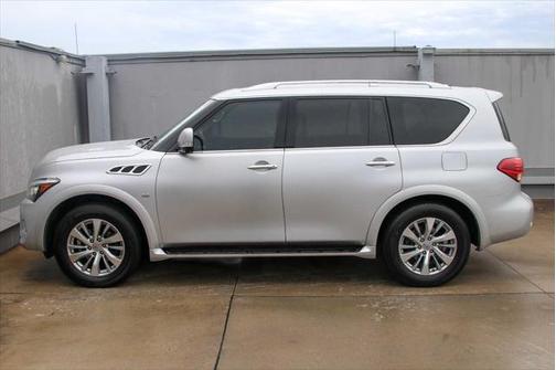 2017 INFINITI QX80 Base