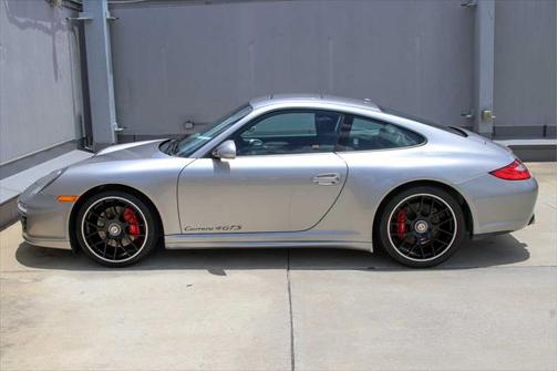 2012 Porsche 911 Carrera 4 GTS