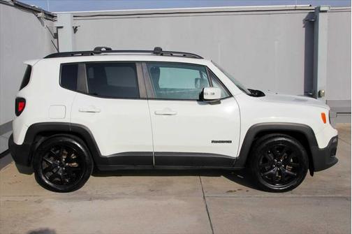 2017 Jeep Renegade Altitude