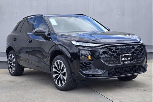 Mythos Black Metallic 2026 Audi Q3 TFSI quattro S tronic