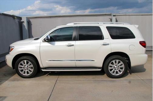2020 Toyota Sequoia Platinum