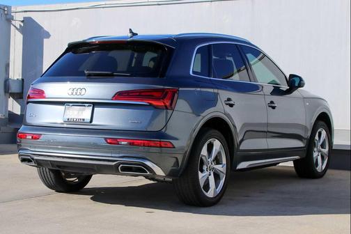2023 Audi Q5 45 S line Premium Plus