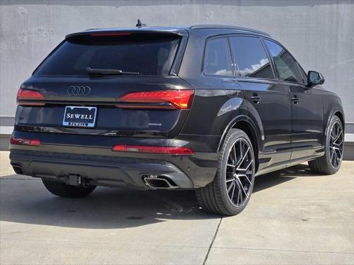 2025 Audi Q7 55 Prestige