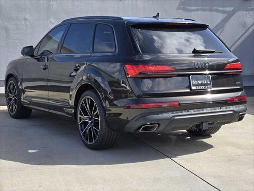 2025 Audi Q7 55 Prestige