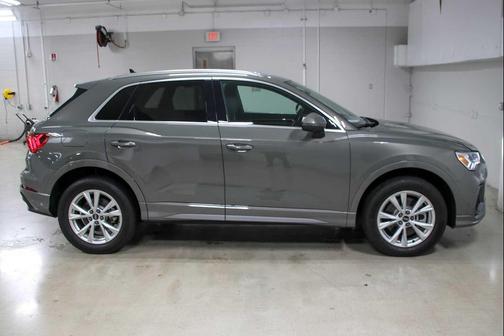 Chronos Gray Metallic 2025 Audi Q3 Premium 45 TFSI S line quattro Tiptronic