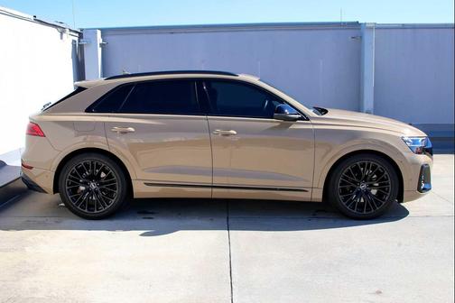 2024 Audi SQ8 4.0T Premium Plus