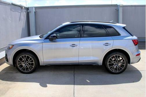 2023 Audi SQ5 3.0T Premium Plus