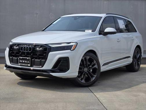 2025 Audi Q7 55 Premium Plus