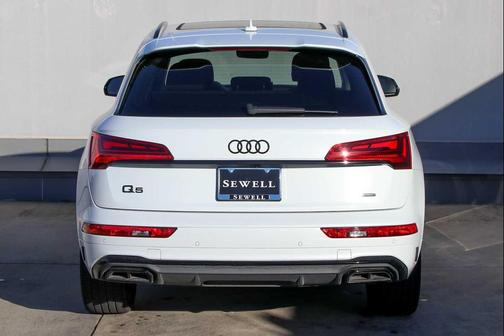 2022 Audi Q5 45 S line Premium Plus