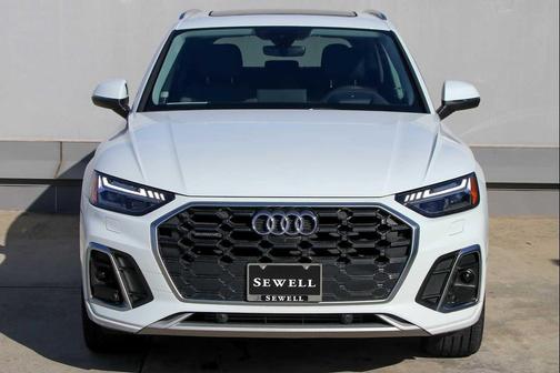 2023 Audi Q5 45 S line Prestige
