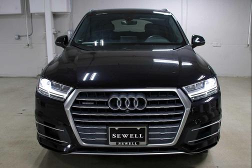 Orca Black Metallic 2019 Audi Q7 45 Premium Plus