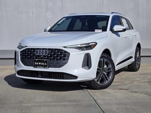 2025 Audi Q5 Premium Plus TFSI quattro S tronic