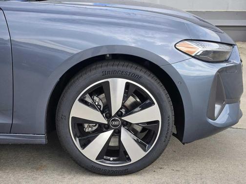 2025 Audi A5 Premium Plus TFSI quattro S tronic