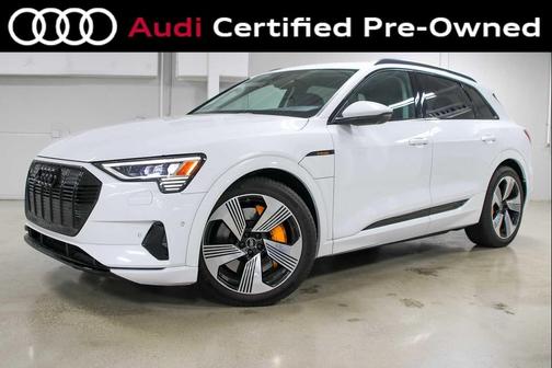 2023 Audi e-tron Premium Plus quattro