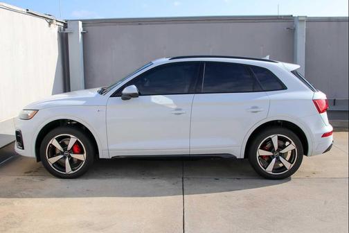 2024 Audi Q5 45 S line Premium Plus