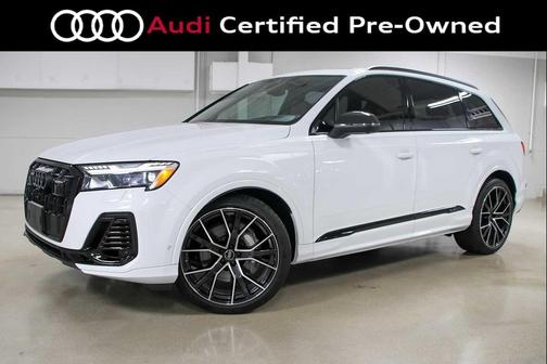 Glacier White Metallic 2025 Audi Q7 55 Prestige