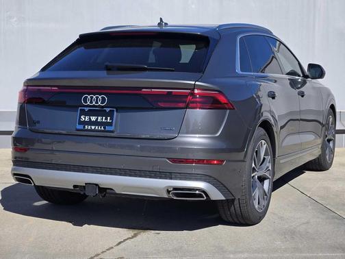 2026 Audi Q8 55 Premium Plus