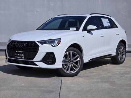 2025 Audi Q3 Premium 45 TFSI S line quattro Tiptronic