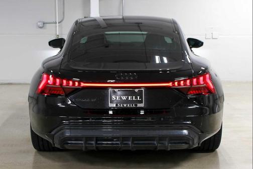 2023 Audi e-tron GT Premium Plus quattro